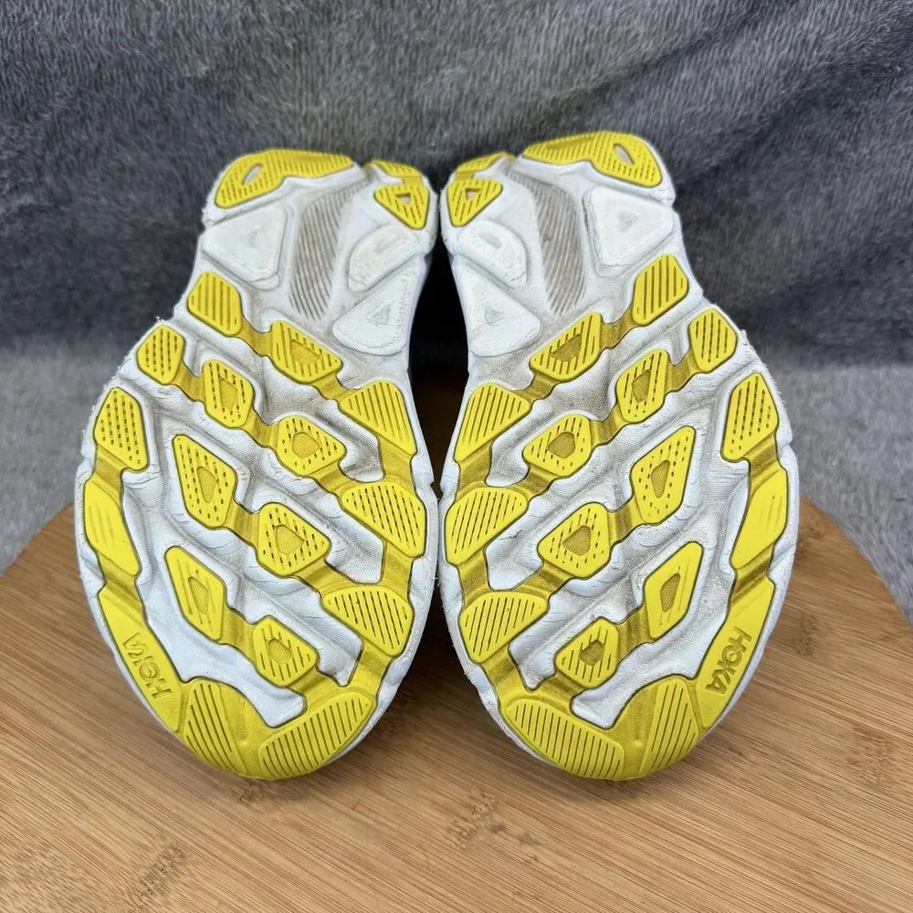 Hoka One One Clifton 9 Shoes Womens Size 7.5 White Running Sneakers 1127896 NCIW